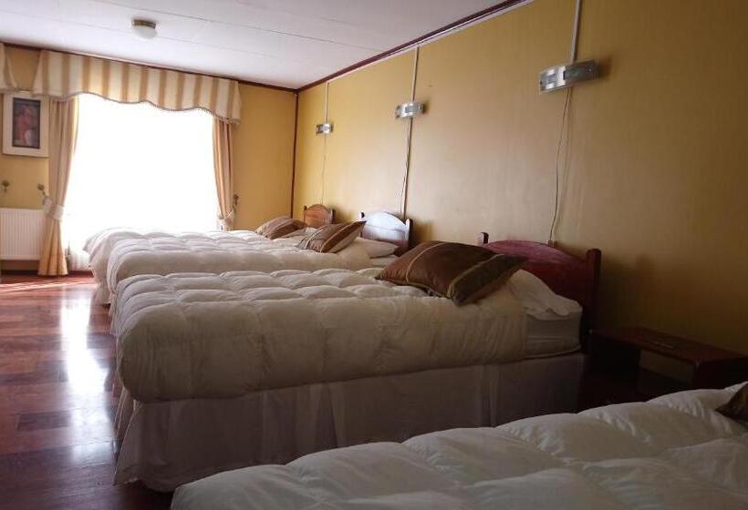 غرفة قياسية رباعية, Hostal Alcázar