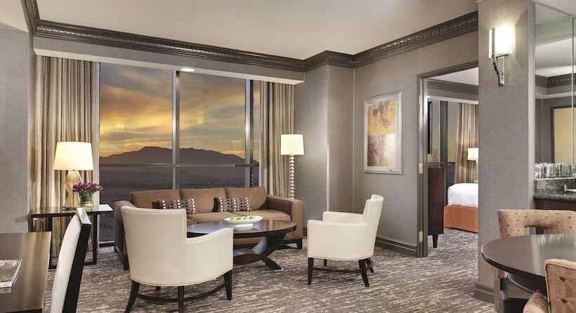 Suite, Luxor Hotel And Casino