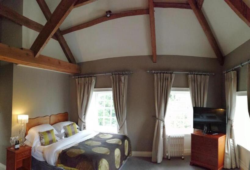 Полулюкс, Maryborough Hotel & Spa