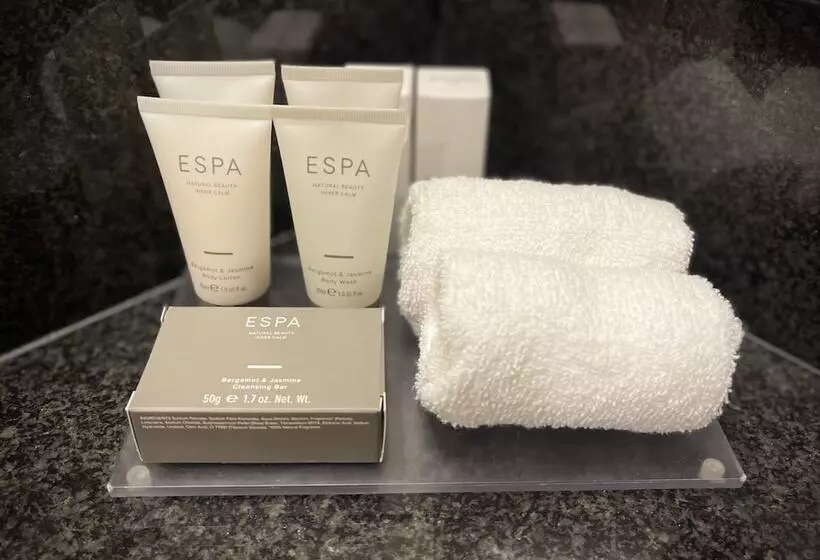 デラックスルーム, Maryborough Hotel & Spa