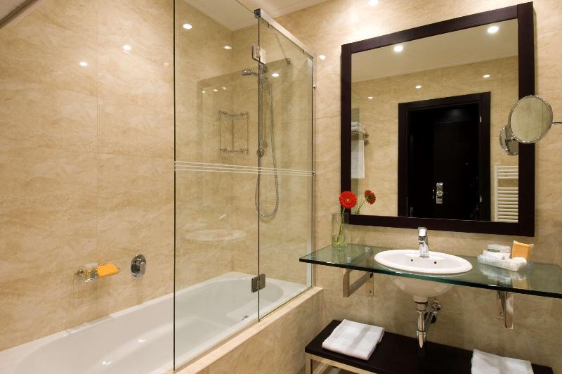 חדר סטנדרט, NH Timisoara