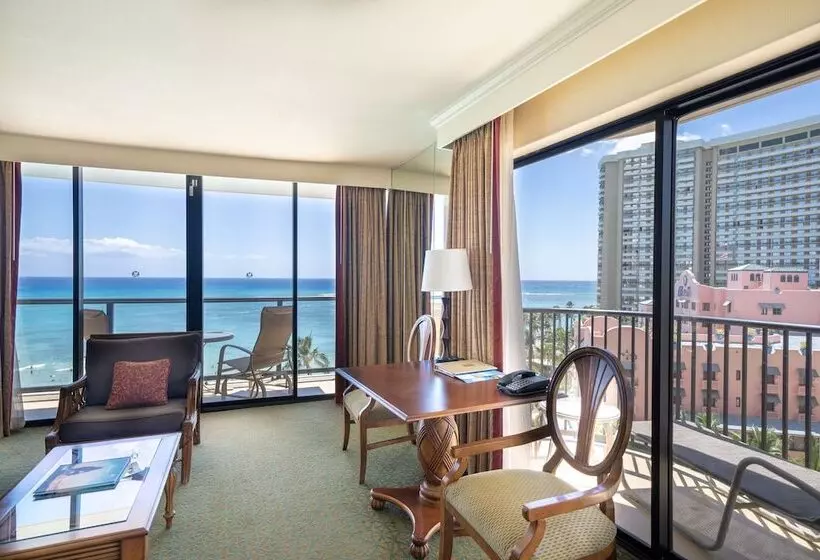 スイートクラブ シービュー, Outrigger Waikiki Beach Resort