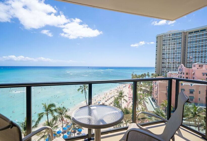 جناح كلوب بإطلالة على البحر, Outrigger Waikiki Beach Resort