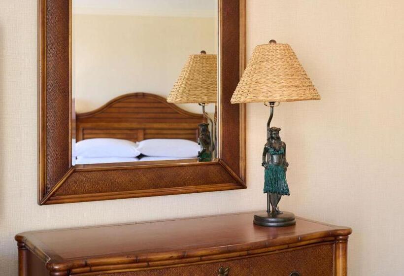 غرفة قياسية سرير مزدوج مطلة على المدينة, Outrigger Waikiki Beach Resort