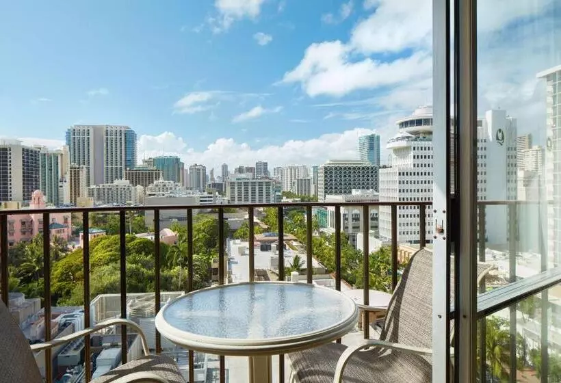シティビューのダブルベッドスタンダードルーム, Outrigger Waikiki Beach Resort