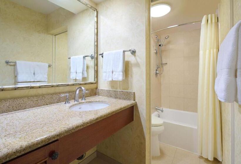 带2个卧室的套房, Outrigger Waikiki Beach Resort