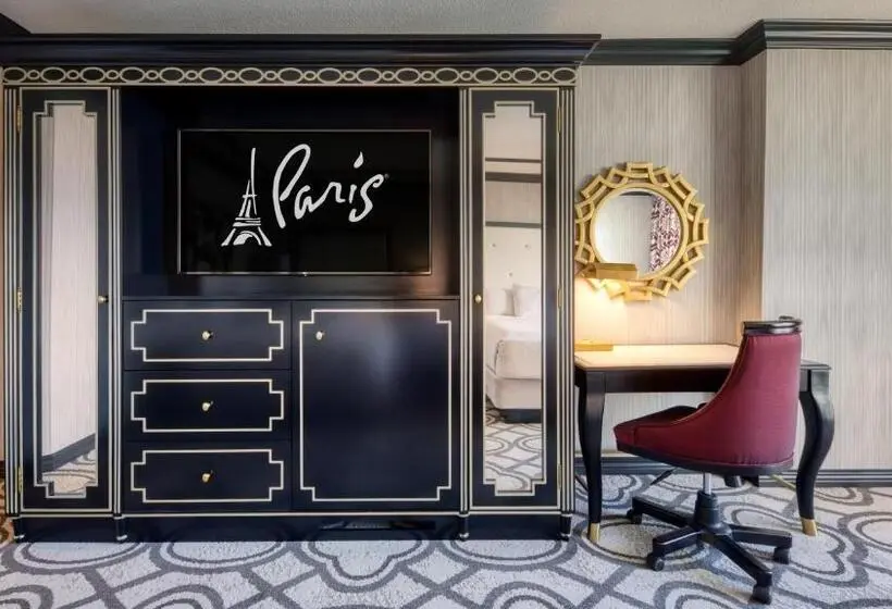 プールビュースタンダードルーム, Paris Las Vegas Resort & Casino