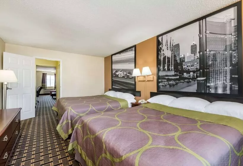 Sviitti, Super 8 By Wyndham Indianapolis/ne/castleton Area