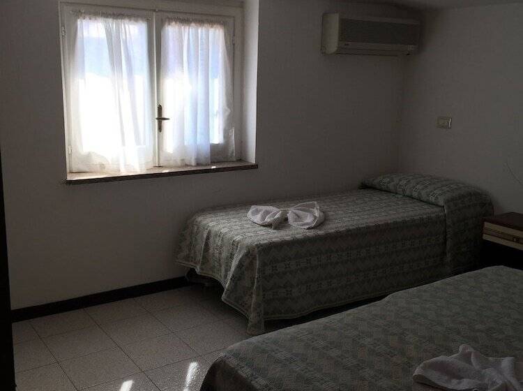 Номер Стандарт, Umberto