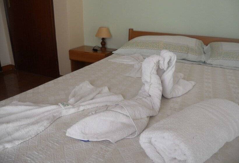 Номер Стандарт Трехместный, Umberto