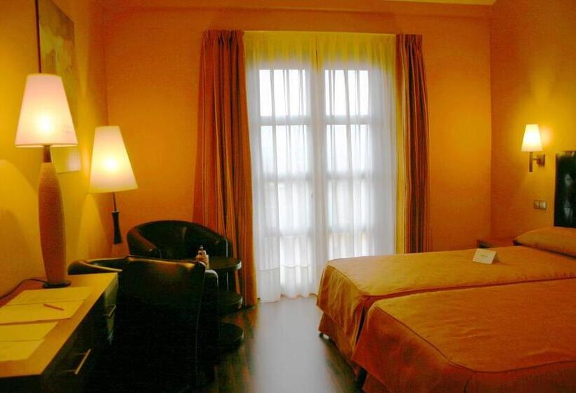 חדר סטנדרט עם מרפסת, Spa Villa Nazules