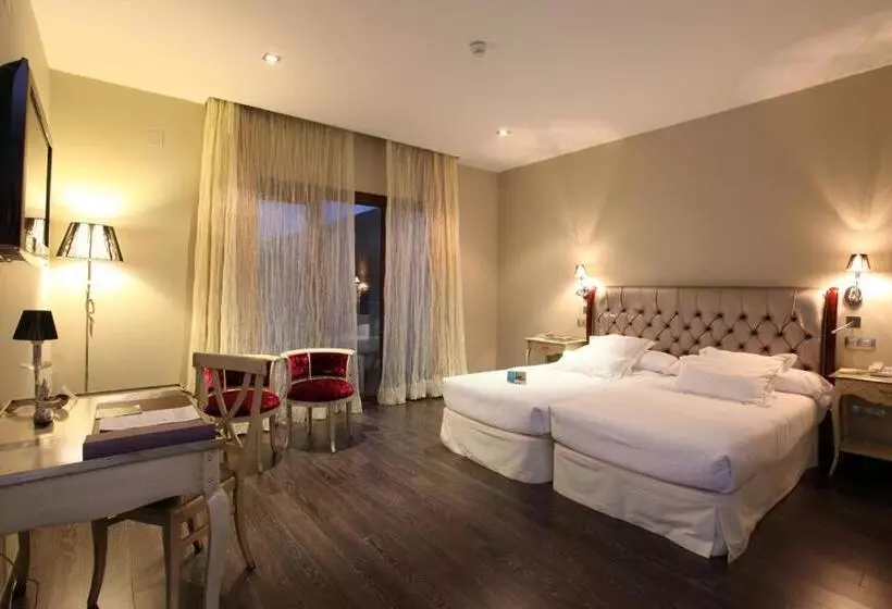 バルコニー付きデラックスルーム, Spa Villa Nazules