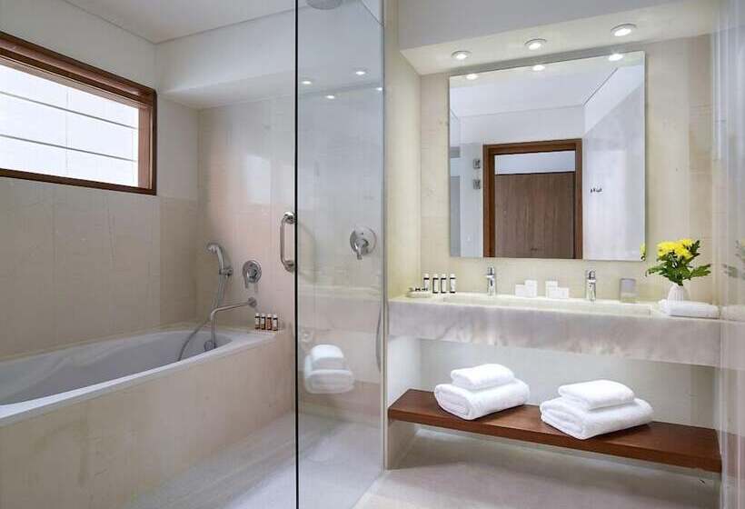 جناح كلاسيكي, St. Nicolas Bay Resort Hotel & Villas