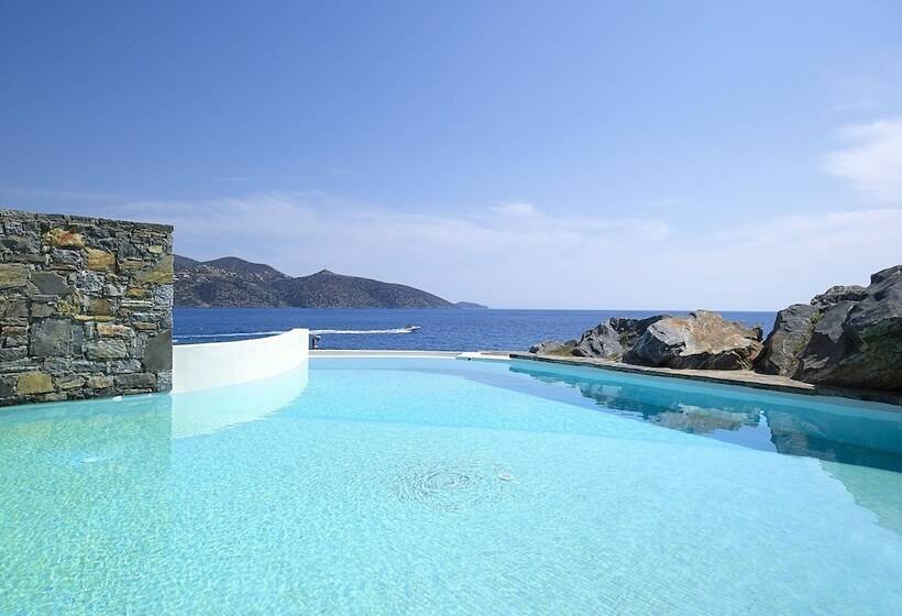 Студио Club, St. Nicolas Bay Resort Hotel & Villas
