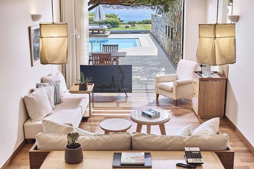 جناح كلوب بإطلالة على البحر, St. Nicolas Bay Resort Hotel & Villas