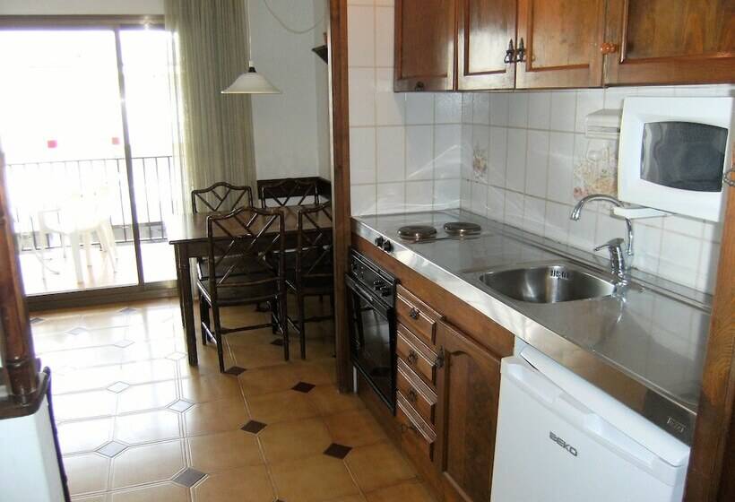 Апартаменты 2 Спальни, Apartamentos Jardins Del Mar