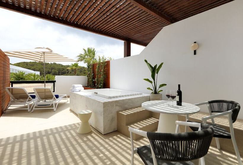 ハイドロマッサージバス付きジュニアスイート, Grand Palladium Select Palace Ibiza