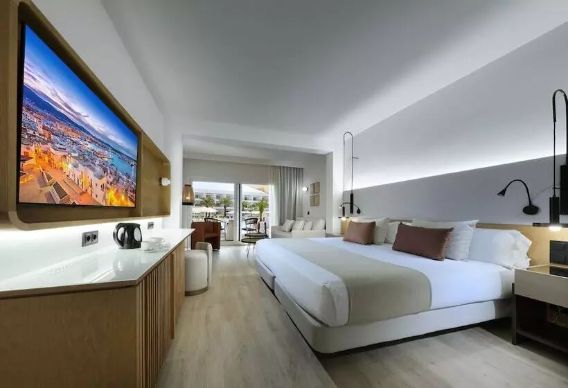 اتاق سوپریور, Grand Palladium Select Palace Ibiza
