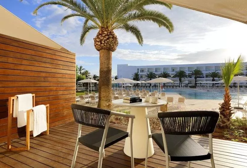 اتاق سوپریور, Grand Palladium Select Palace Ibiza