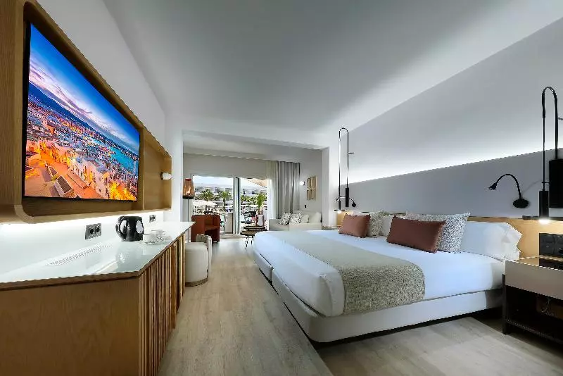 اتاق سوپریور, Grand Palladium Select Palace Ibiza