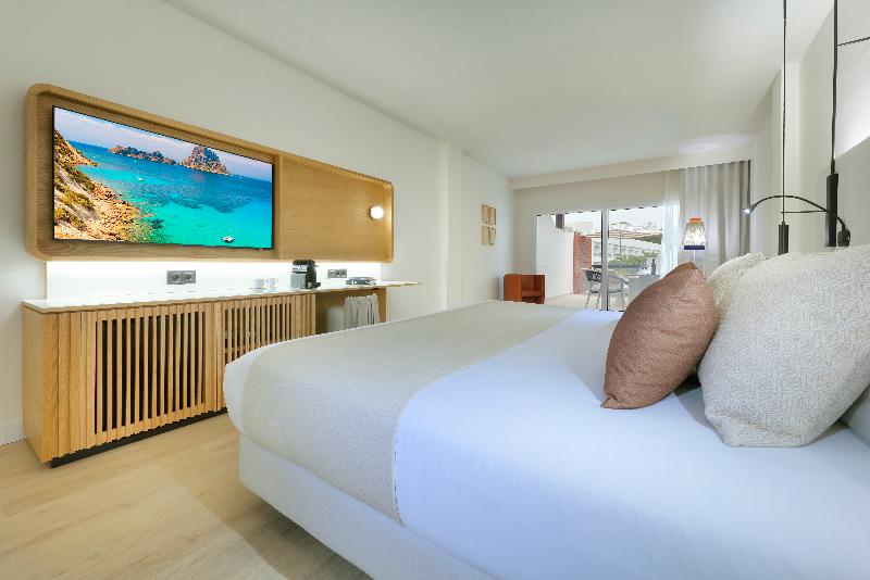 ハイドロマッサージバス付きジュニアスイート, Grand Palladium Select Palace Ibiza