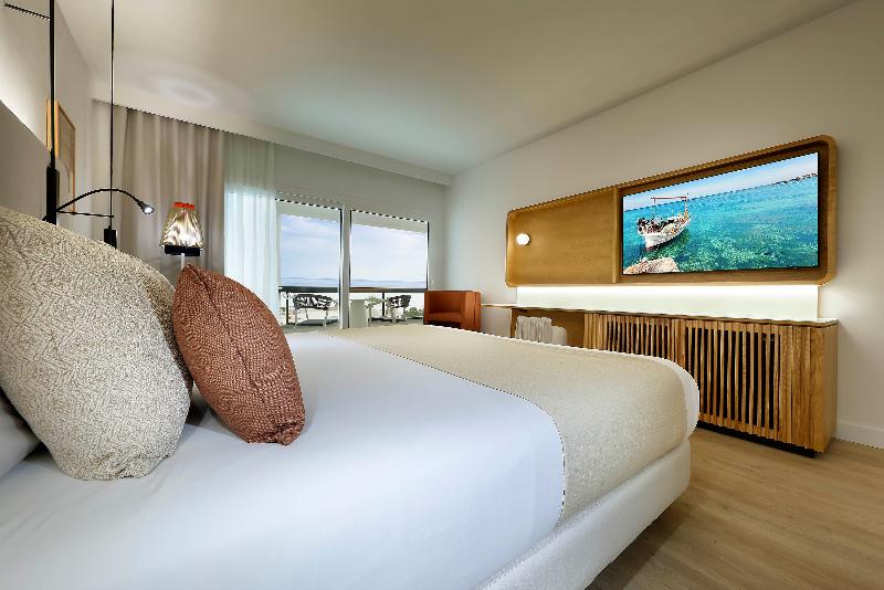 스탠다드 룸 측면 바다 전망, Grand Palladium Select Palace Ibiza
