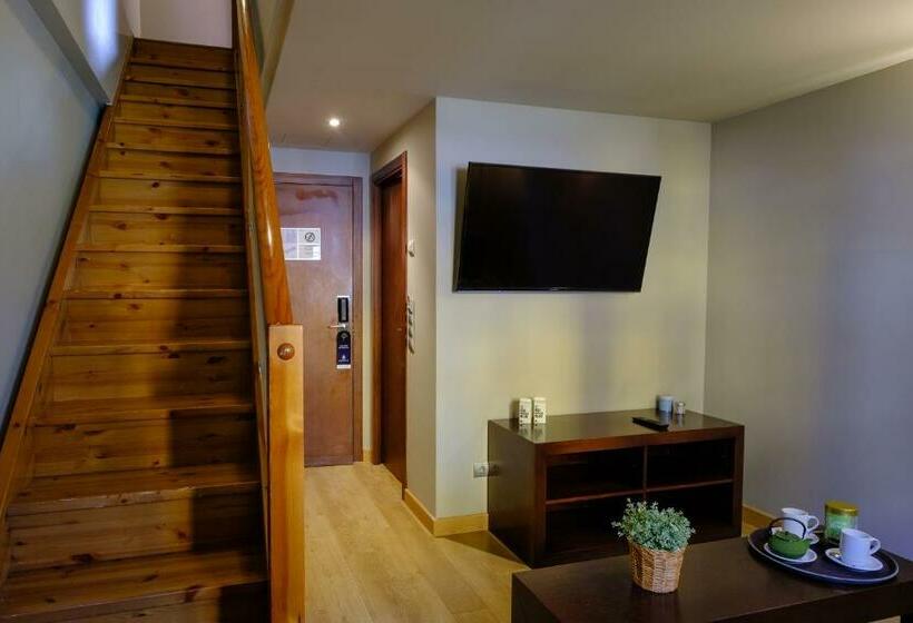 סוויטת דופלקס, Snö Aragon Hills