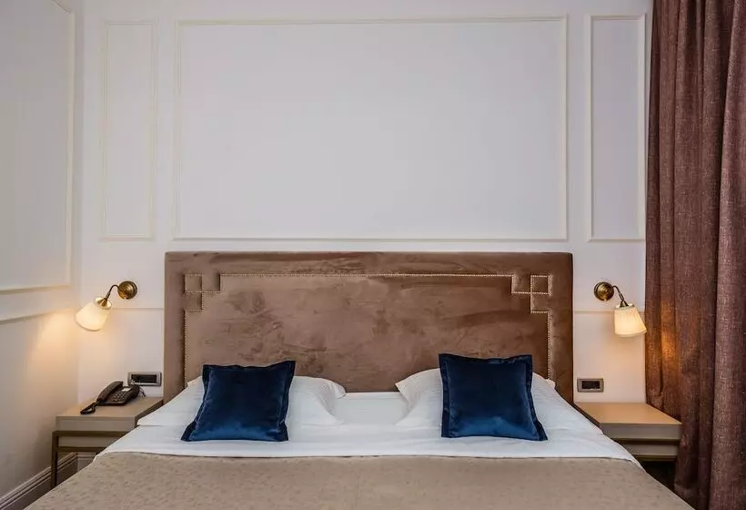Habitación Estándar, Art