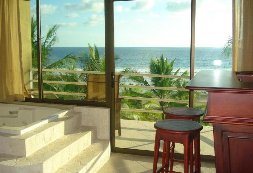 스위트 킹사이즈 침대, Balcon Del Mar Beach Front