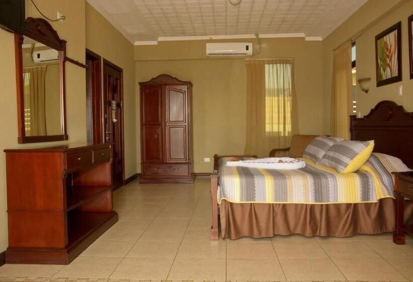 스위트 킹사이즈 침대, Balcon Del Mar Beach Front