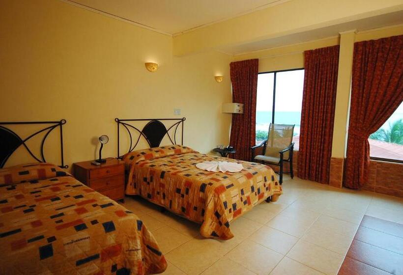 スーペリアールーム, Balcon Del Mar Beach Front