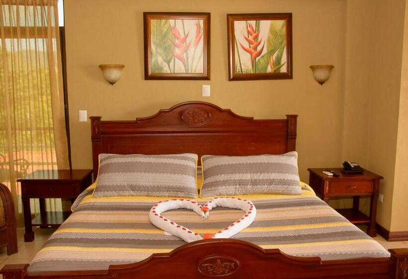 스위트 킹사이즈 침대, Balcon Del Mar Beach Front