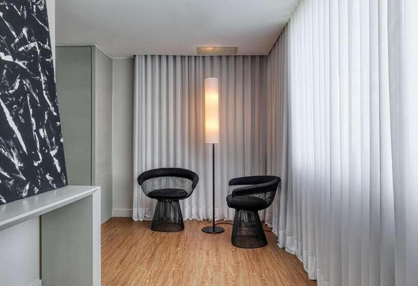סוויטה דלוקס, Caesar Business Belo Horizonte Belvedere