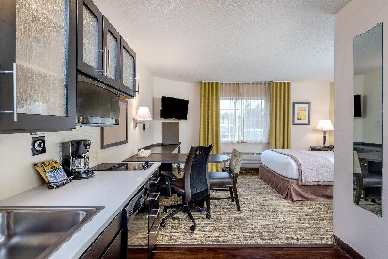 استودیوی استاندارد, Candlewood Suites Sterling, An Ihg