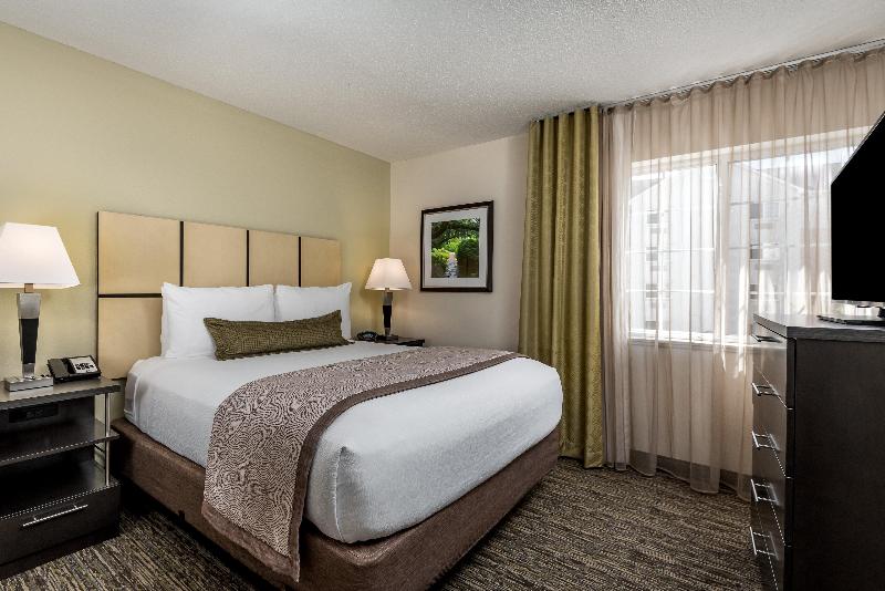 سوییت, Candlewood Suites Sterling, An Ihg
