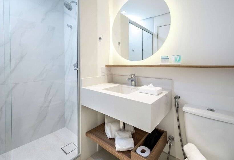 スタンダードルーム, Hampton By Hilton Guarulhos Airport