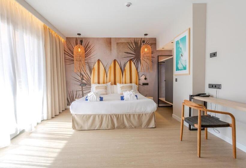 סוויטת ג'וניור פרמיום, Marins Beach Club   Adults Only