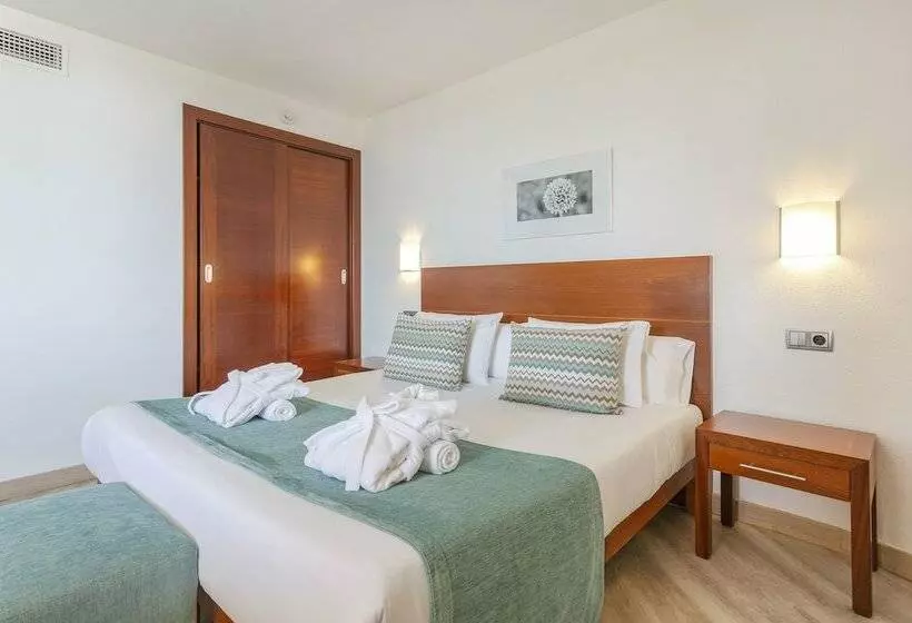 سوییت سوپریور, Marins Beach Club Adults Only