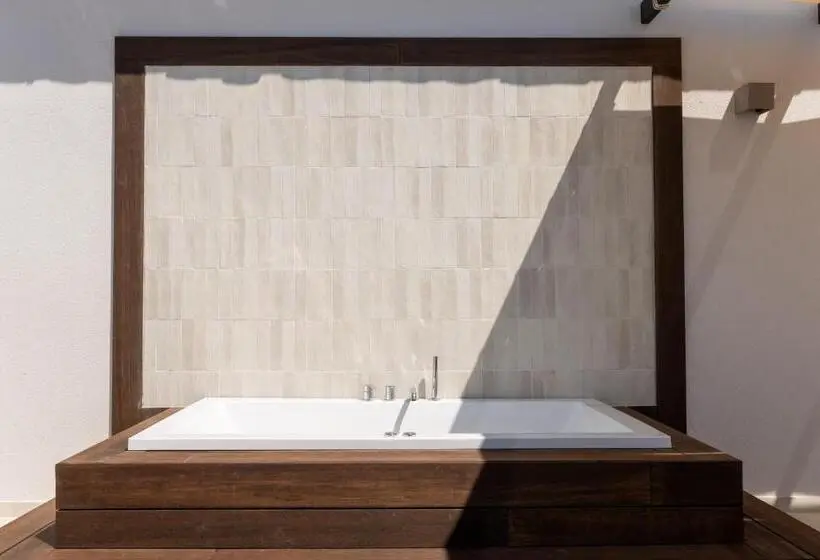 オーシャンビューデラックスルームバルコニー付き, Marins Beach Club - Adults Only