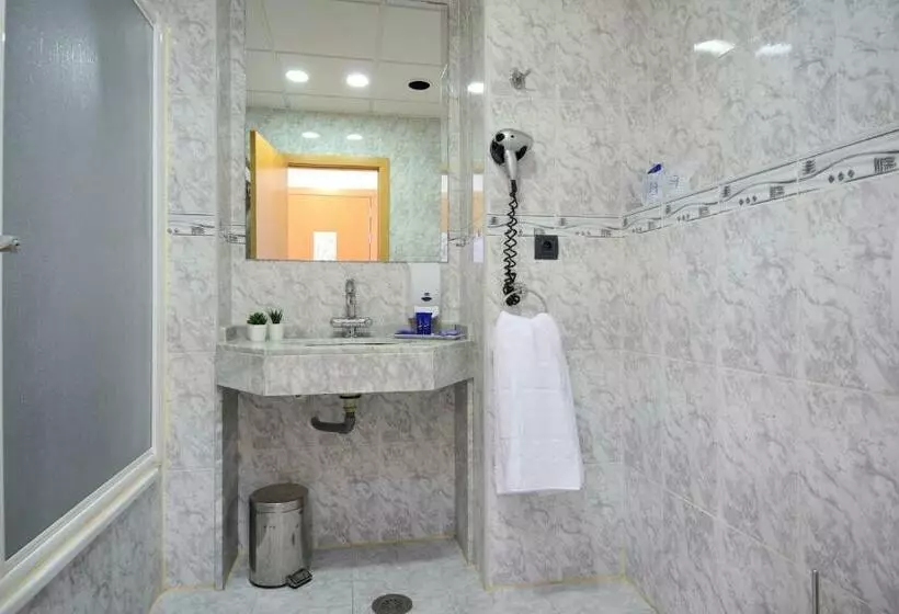 اتاق استاندارد یک نفره, Playa Miramar