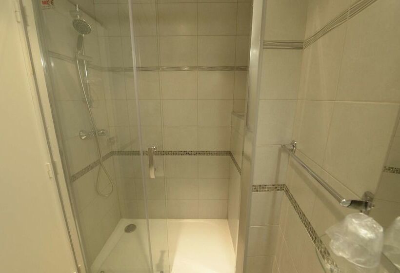 اتاق استاندارد یک نفره, Korner Montmartre