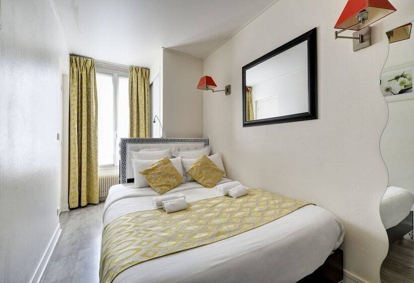 اتاق استاندارد, Korner Montmartre