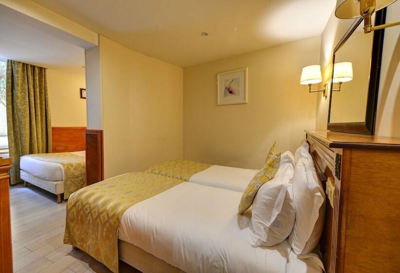 اتاق استاندارد چهار تخته, Korner Montmartre