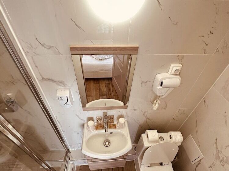 スタンダードシングルルーム, Pavillon Opera Lafayette