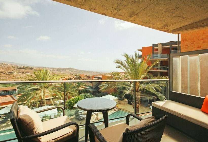 Номер Deluxe, Salobre Hotel Resort & Serenity