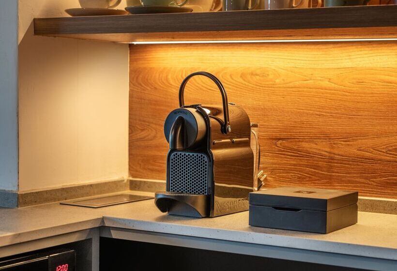 Полулюкс, Salobre Hotel Resort & Serenity