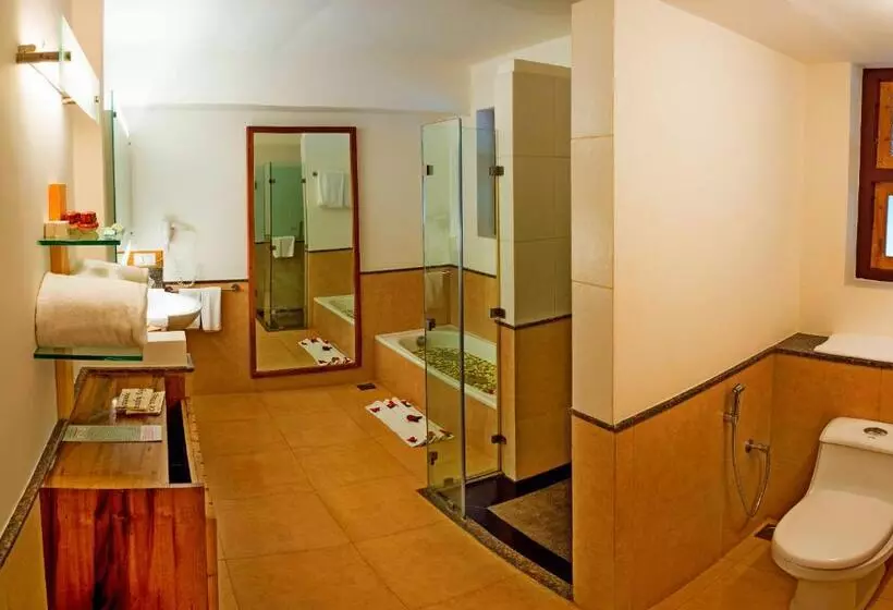 デラックスキャビン, Spice Village Thekkady A Cgh Earth Experience