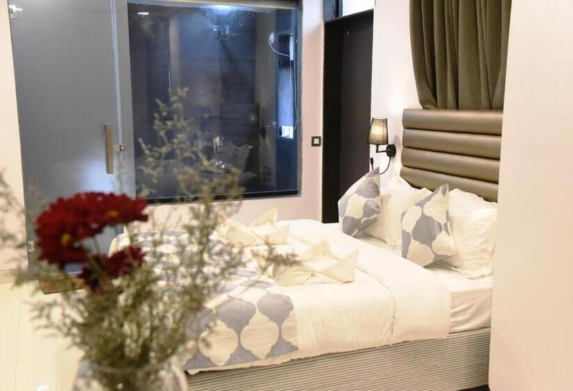 스탠다드 룸, Ticlo Resort