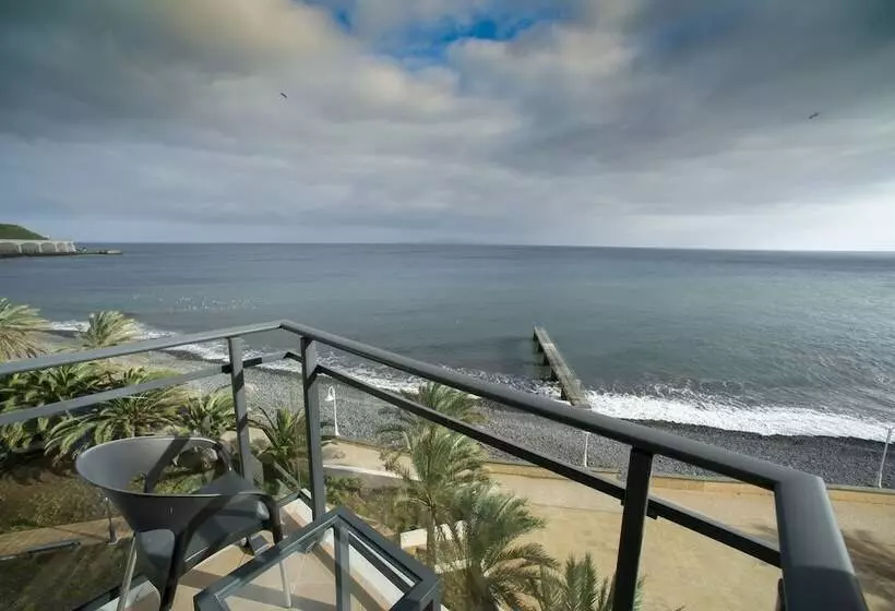 اتاق استاندارد با چشم‌انداز دریا, Vila Gale Santa Cruz