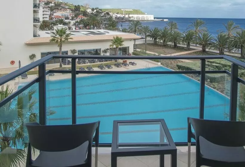 اتاق استاندارد با چشم‌انداز دریا, Vila Gale Santa Cruz